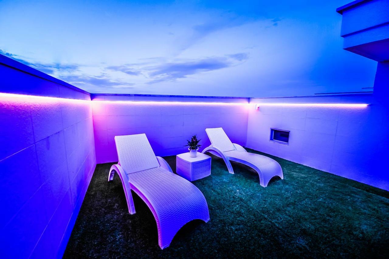 Bed and Breakfast Dal Signor Wolf Pezze Di Greco Exterior foto