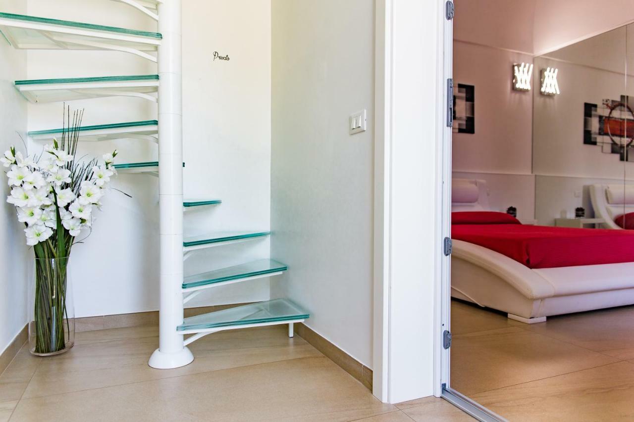 Bed and Breakfast Dal Signor Wolf Pezze Di Greco Exterior foto
